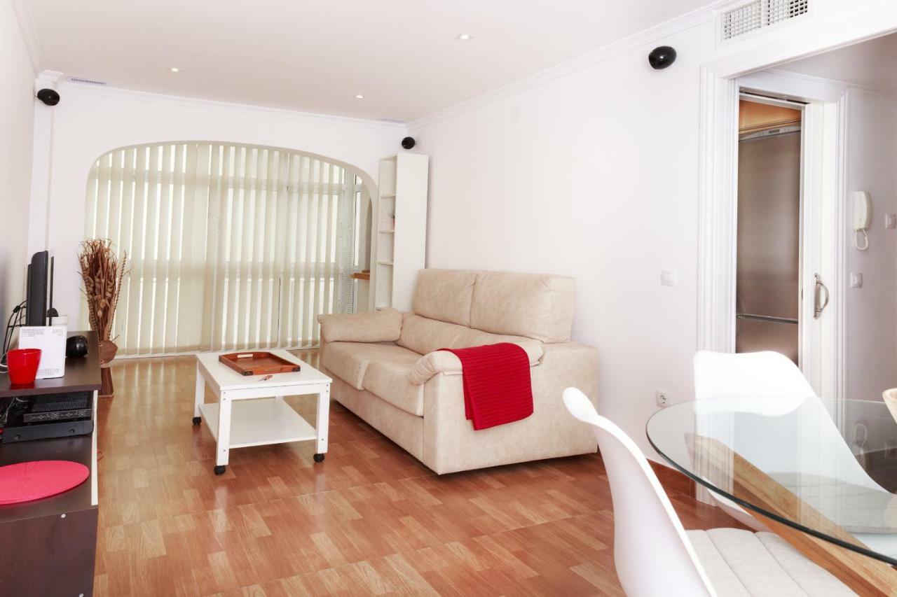 Wonderful Holidays Malaga Bagian luar foto